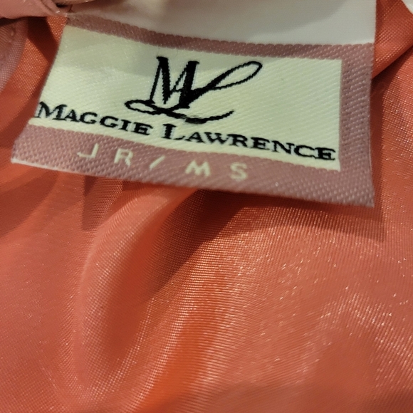 Maggie Lawrence Pink Kimona Dressing Gown With Belt Silky Feel - Picture 2 of 8